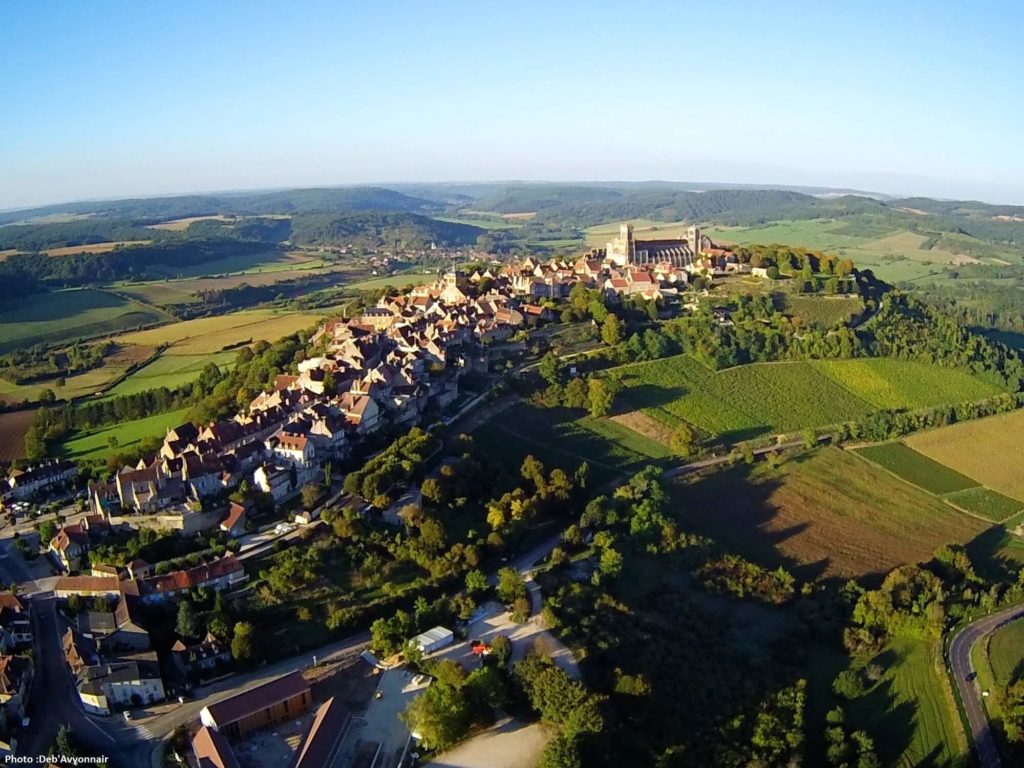 La basilique et la colline de Vézelay